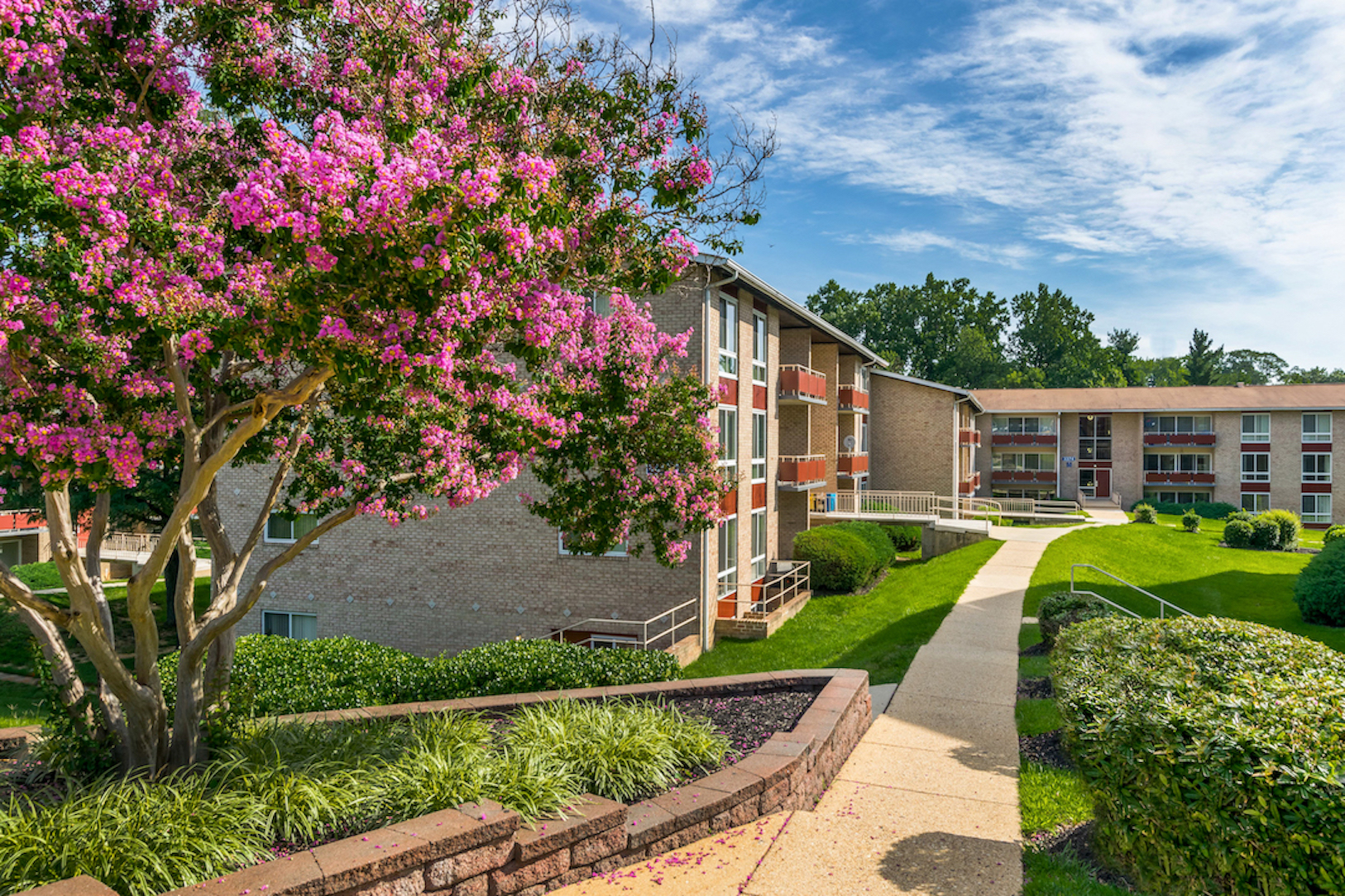 Carriage Hill Apartments, Hillcrest Heights, MD
