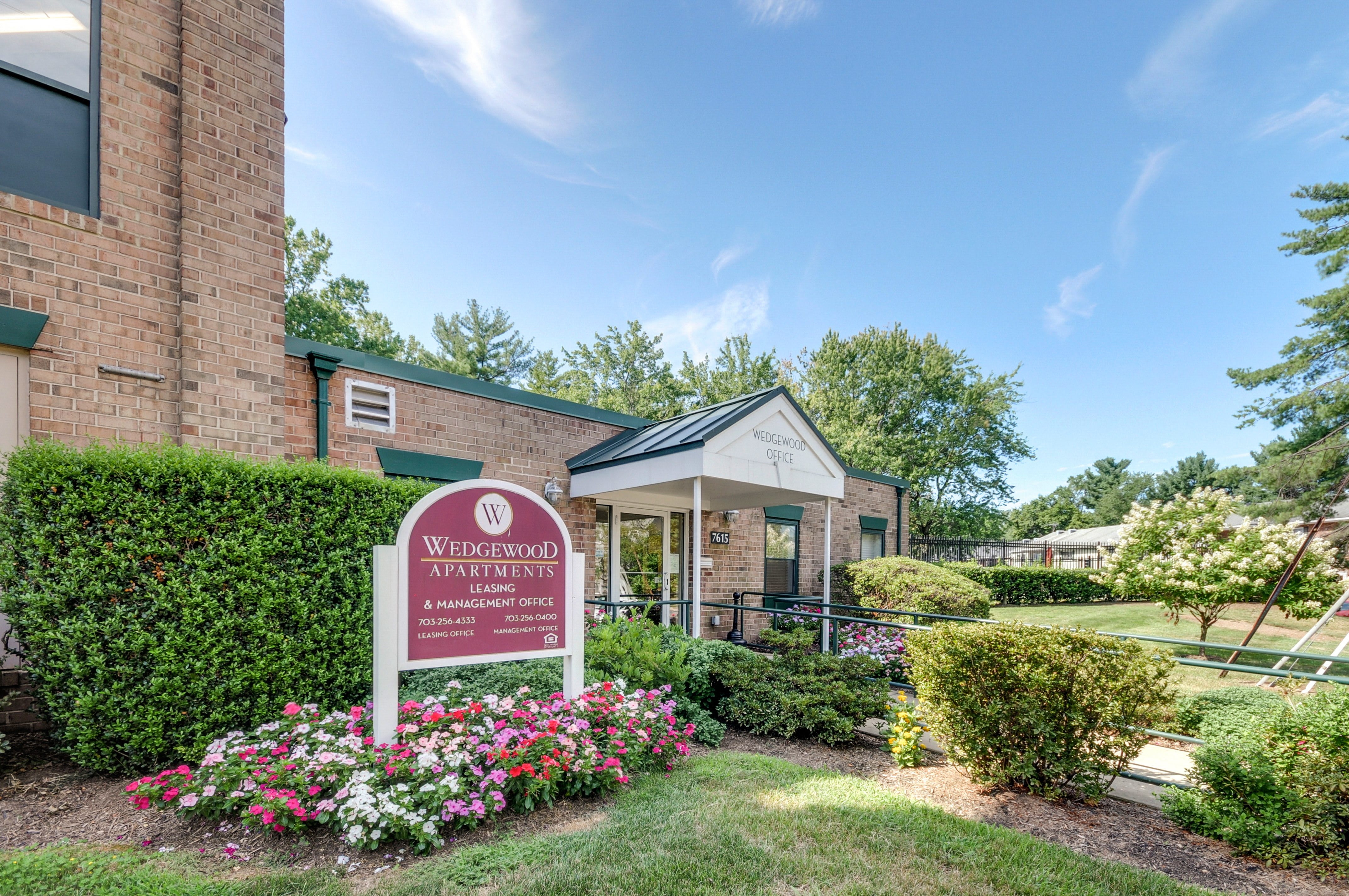 Wedgewood Apartments, Annandale, VA